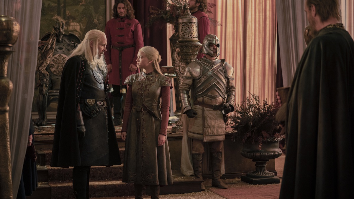 King Viserys talks to Rhaenyra in a tenton House of the Dragon