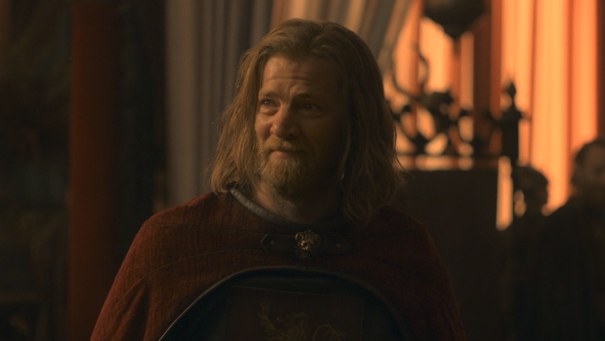 Jason Lannister talks to King Viserys on House of the Dragon